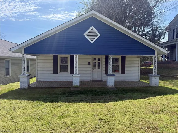 $110,000 | 213 West Decatur Street, Madison, NC 27025