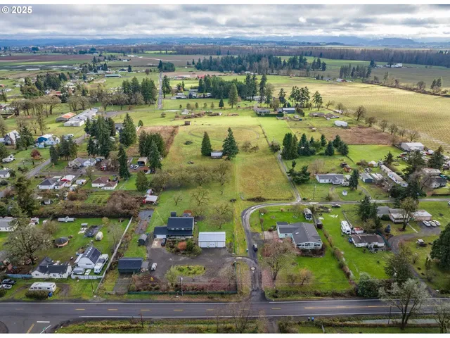 a view of a water with an outdoor space
