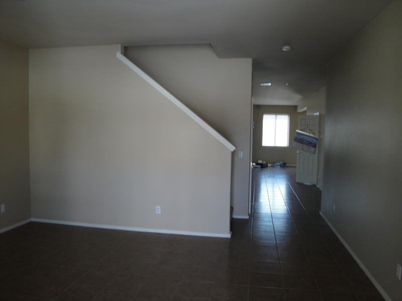6919 West Carson Road Laveen, AZ 85339 - Photo 3 of 10 Living Room
