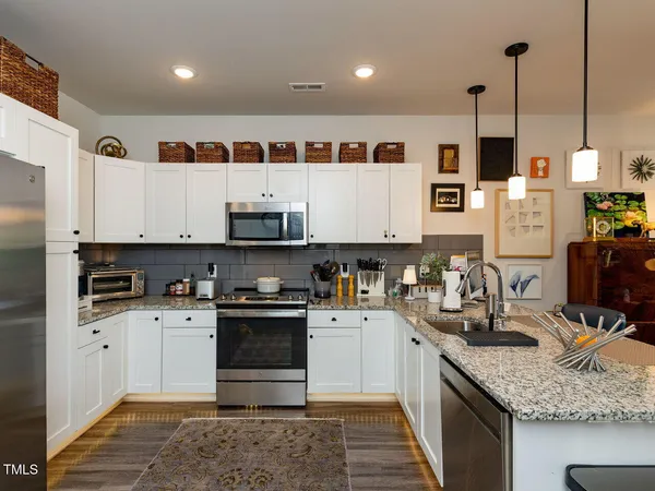 $257,500 | 2217 Gathering Sq Court, Fuquay-Varina, NC 27526