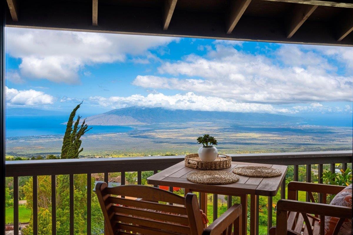 162 Koheo Road Kula, HI 96790 - Photo 2 of 50