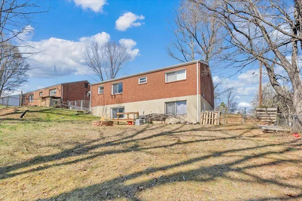 $219,950 | 4644 Desi Road Northwest, Roanoke, VA 24017