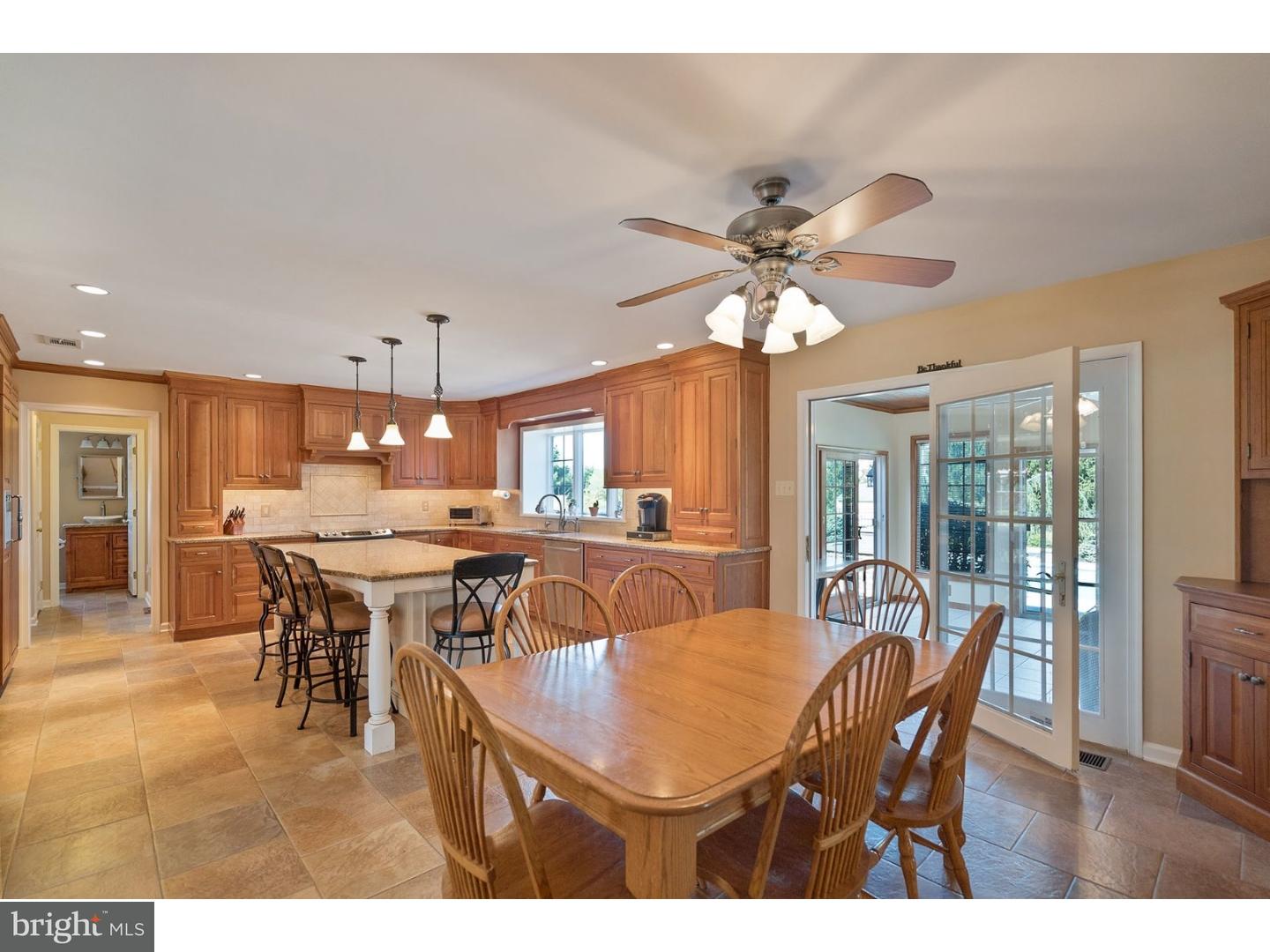 116 Ridgeview Lane Doylestown, PA 18901 - Photo 8 of 25