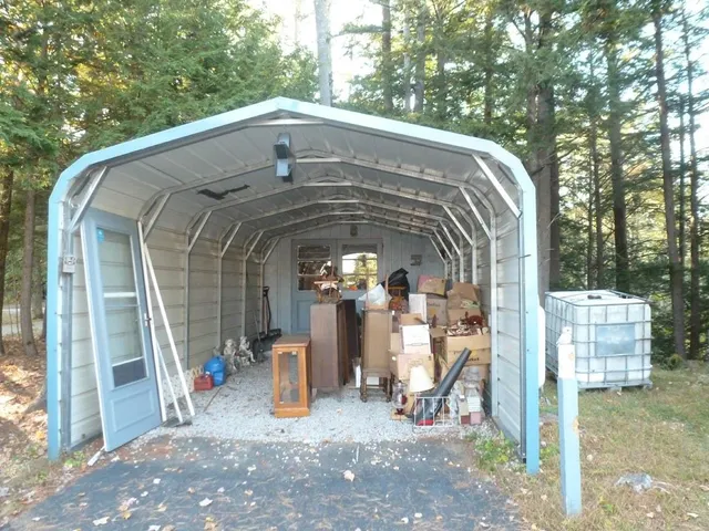 $295,000 | 3 Shop Road, Hill, NH 03243