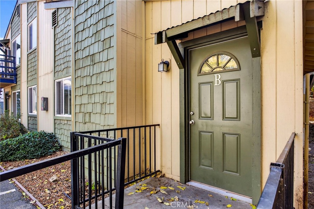 703 West 2nd Avenue Chico, CA 95926 - Photo 5 of 27