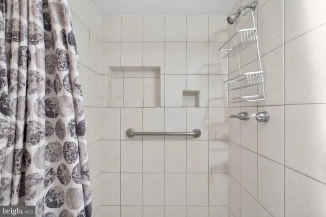 $2,500 | 7753 Patriot Drive, Unit 51, Annandale, VA 22003