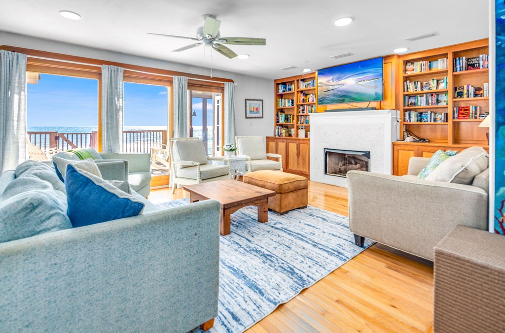 1940 Nautilus Road St. George Island, FL 32328 - Photo 5 of 65