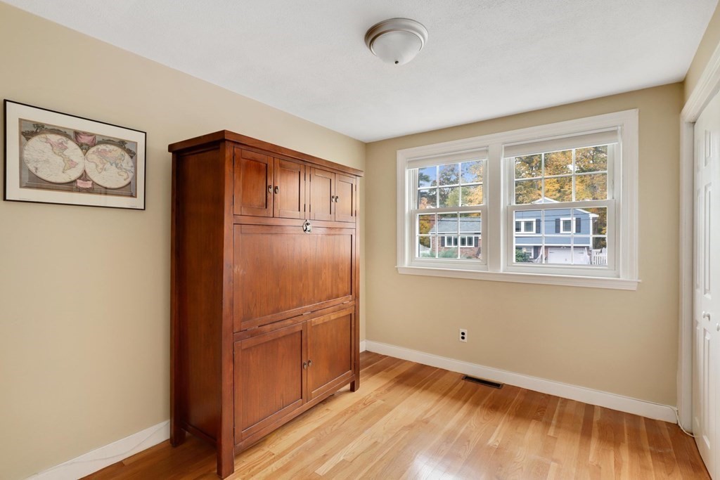217 Robert Road Dedham, MA 02026 - Photo 20 of 30 Gallery Image 20