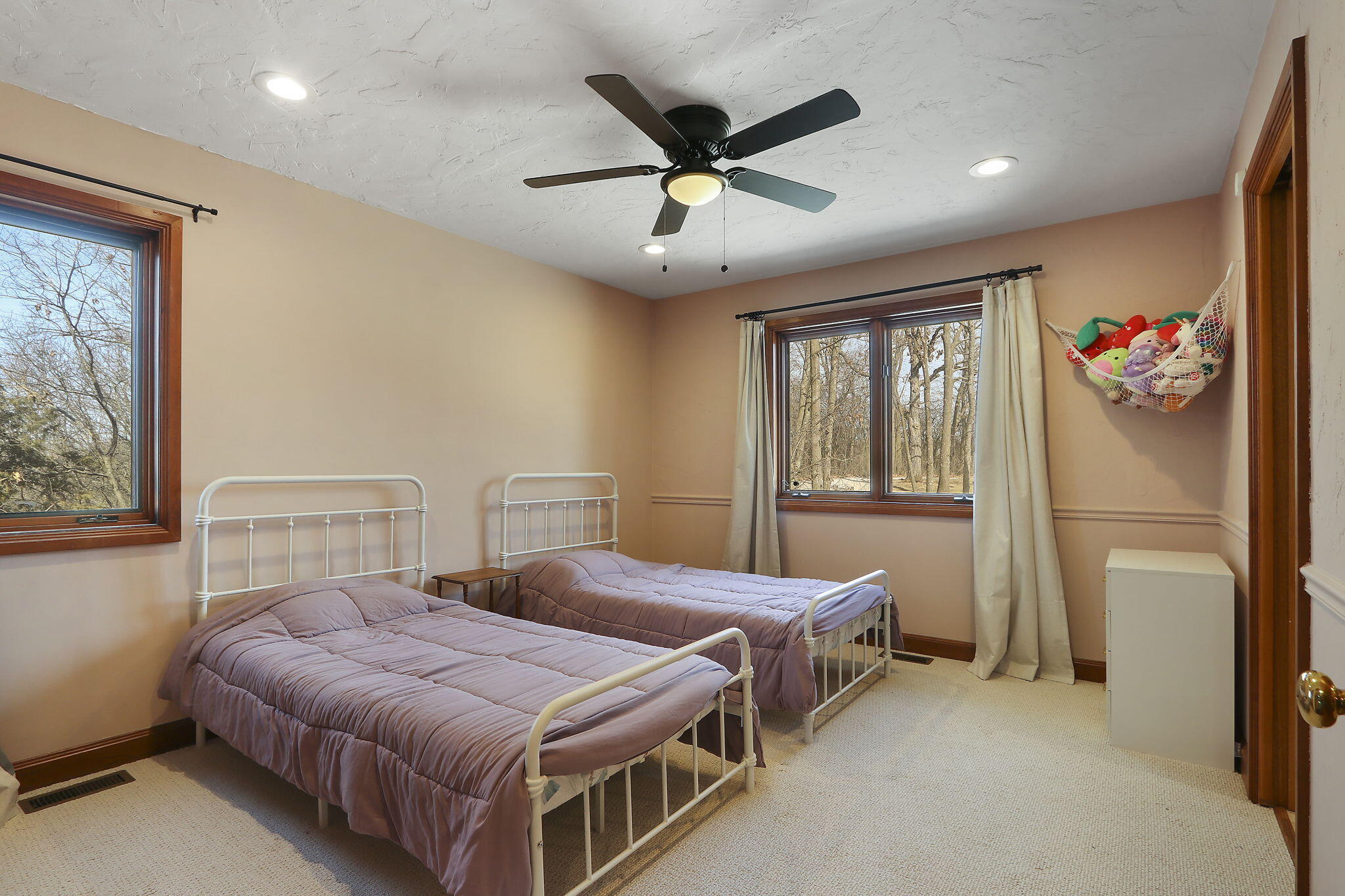 2842 Moelter Drive Lake Geneva, WI 53147 - Photo 16 of 62 22-web-or-mls-2842 Moelter Dr, Lake Gene