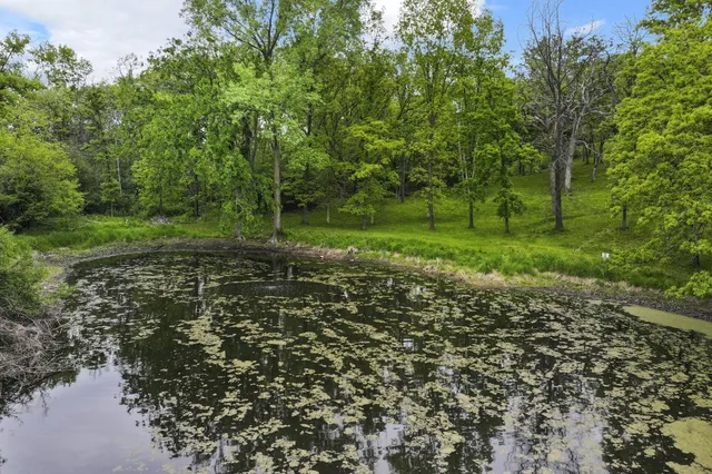 $1,750,000 | 2842 Moelter Drive, Lyons, WI 53147