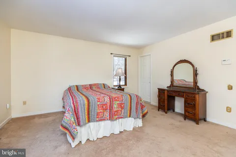 $439,900 | 135 Falcon Lane, Wilmington, DE 19808