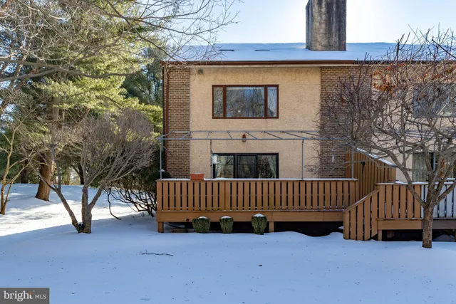 a view of a deck with backyard and deck