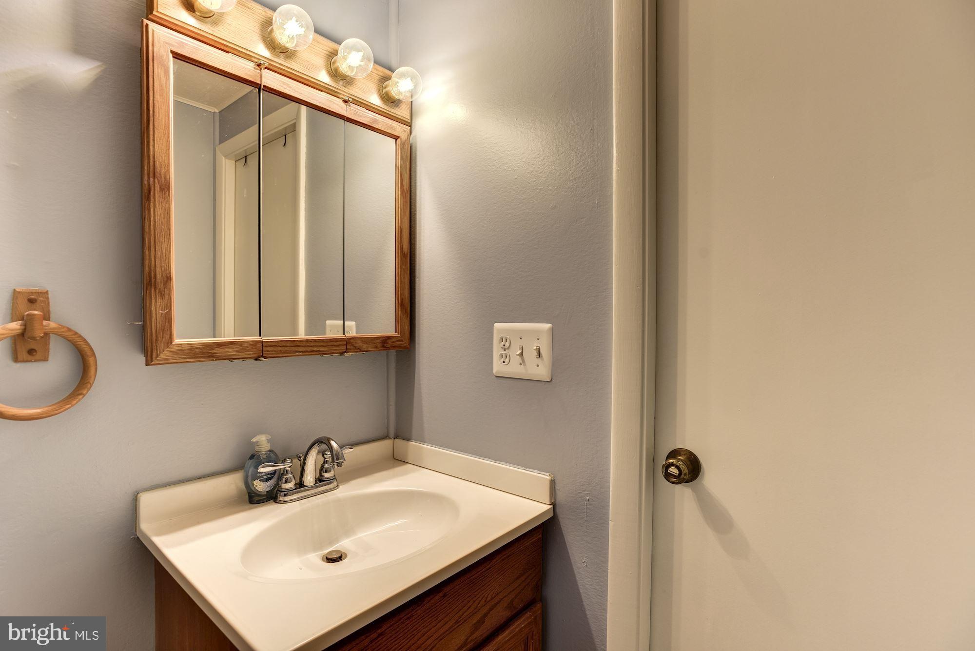 221 Dutrow Road Westminster, MD 21157 - Photo 18 of 31 Powder Room