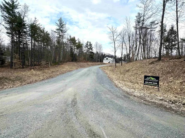 $889,900 | 119 Shore Road, Unit 2, Jericho, VT 05465