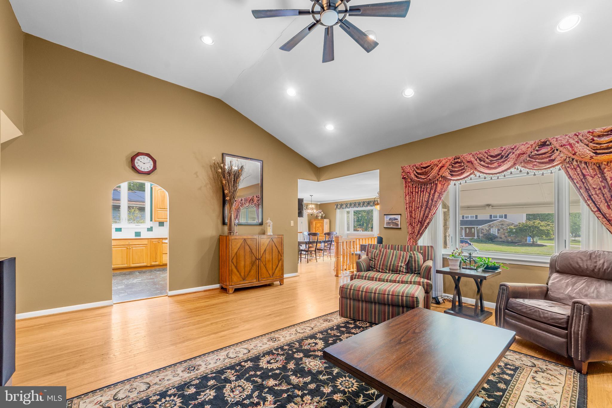 506 Cranford Road Cherry Hill, NJ 08003 - Photo 13 of 35