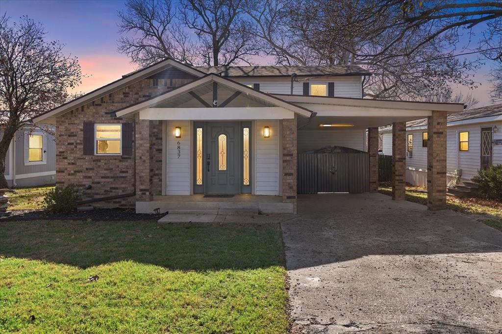 6837 Briar Road Azle, TX 76020 - Photo 4 of 39