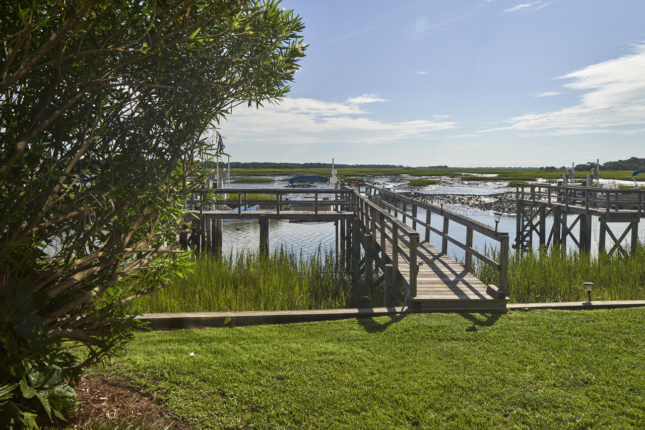 2216 Folly Road Charleston, SC 29412 - Photo 1 of 81 _MHS8829