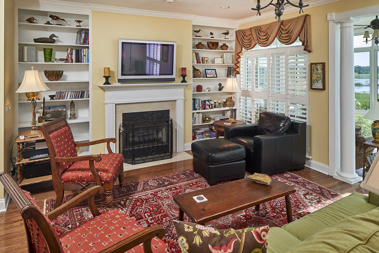 2216 Folly Road Charleston, SC 29412 - Photo 29 of 81 _MHS8878