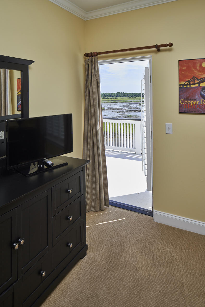 2216 Folly Road Charleston, SC 29412 - Photo 41 of 81 _MHS8913