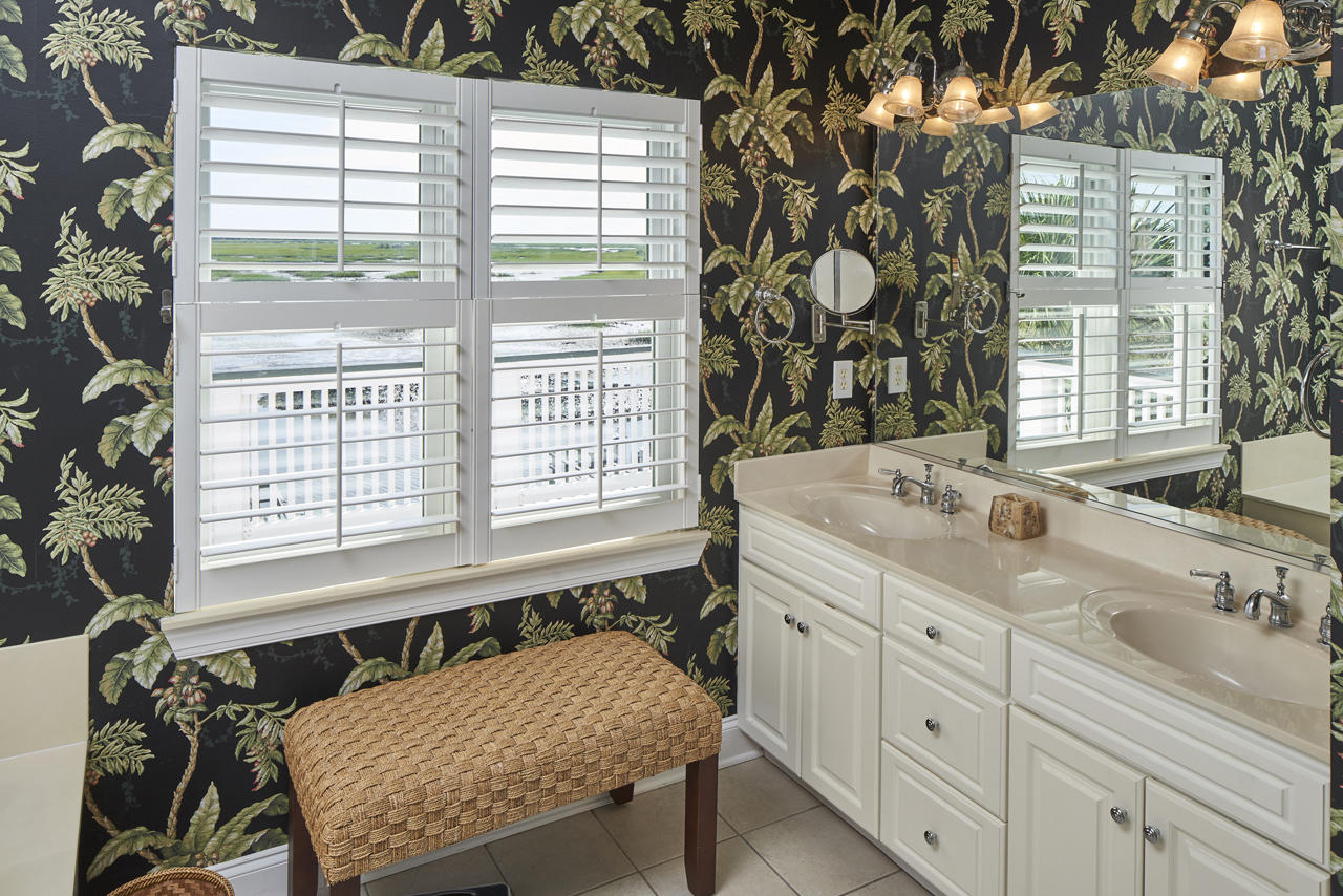2216 Folly Road Charleston, SC 29412 - Photo 49 of 81 _MHS8923