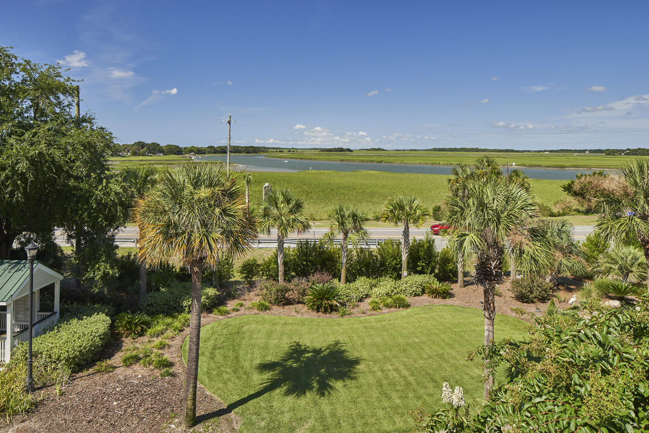 2216 Folly Road Charleston, SC 29412 - Photo 56 of 81 _MHS8933