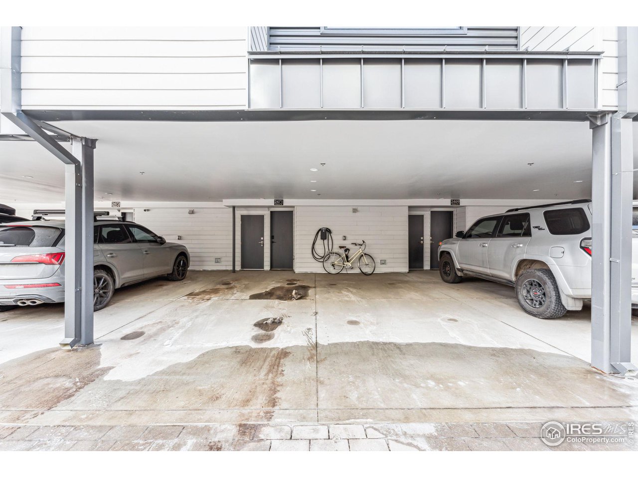 2471 Walnut Street Boulder, CO 80302 - Photo 31 of 36 a view of parking