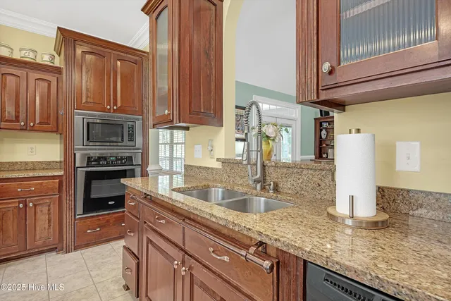$584,900 | 800 Marsh Rose Path Northwest, Calabash, NC 28467
