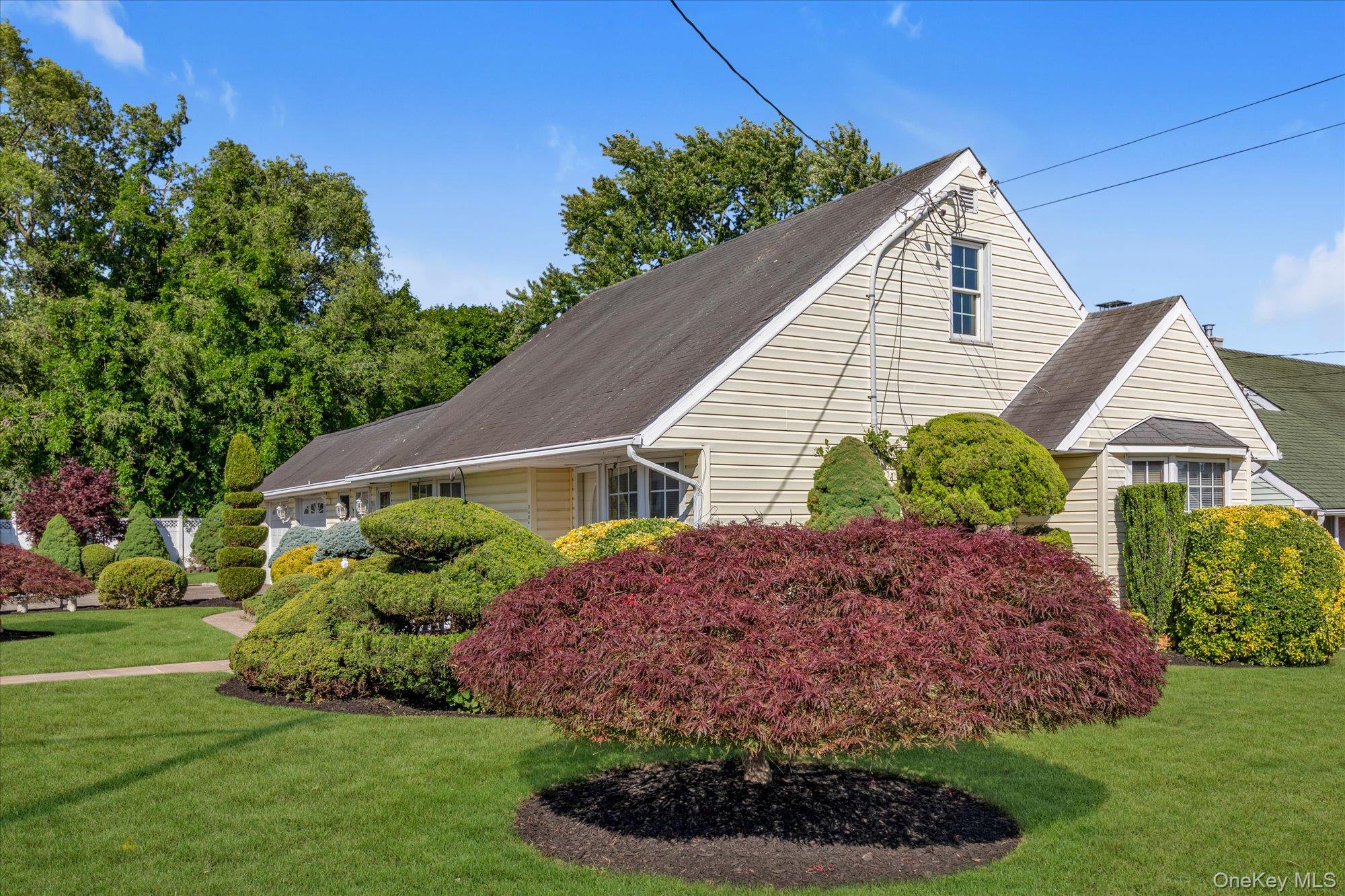 2484 Lindy Road Westbury, NY 11590 - Photo 18 of 20