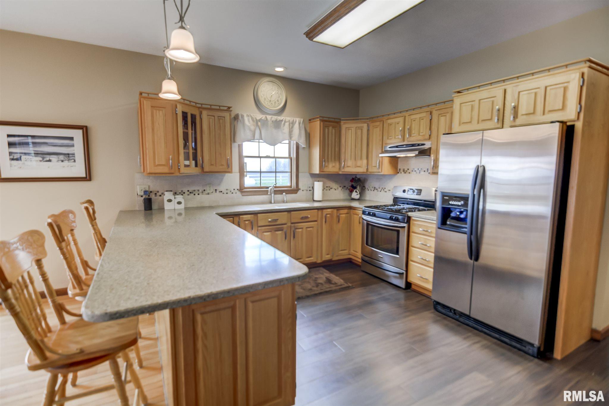 1730 East 2850 North Road Blue Mound, IL 62513 - Photo 11 of 44 Gallery Image 11
