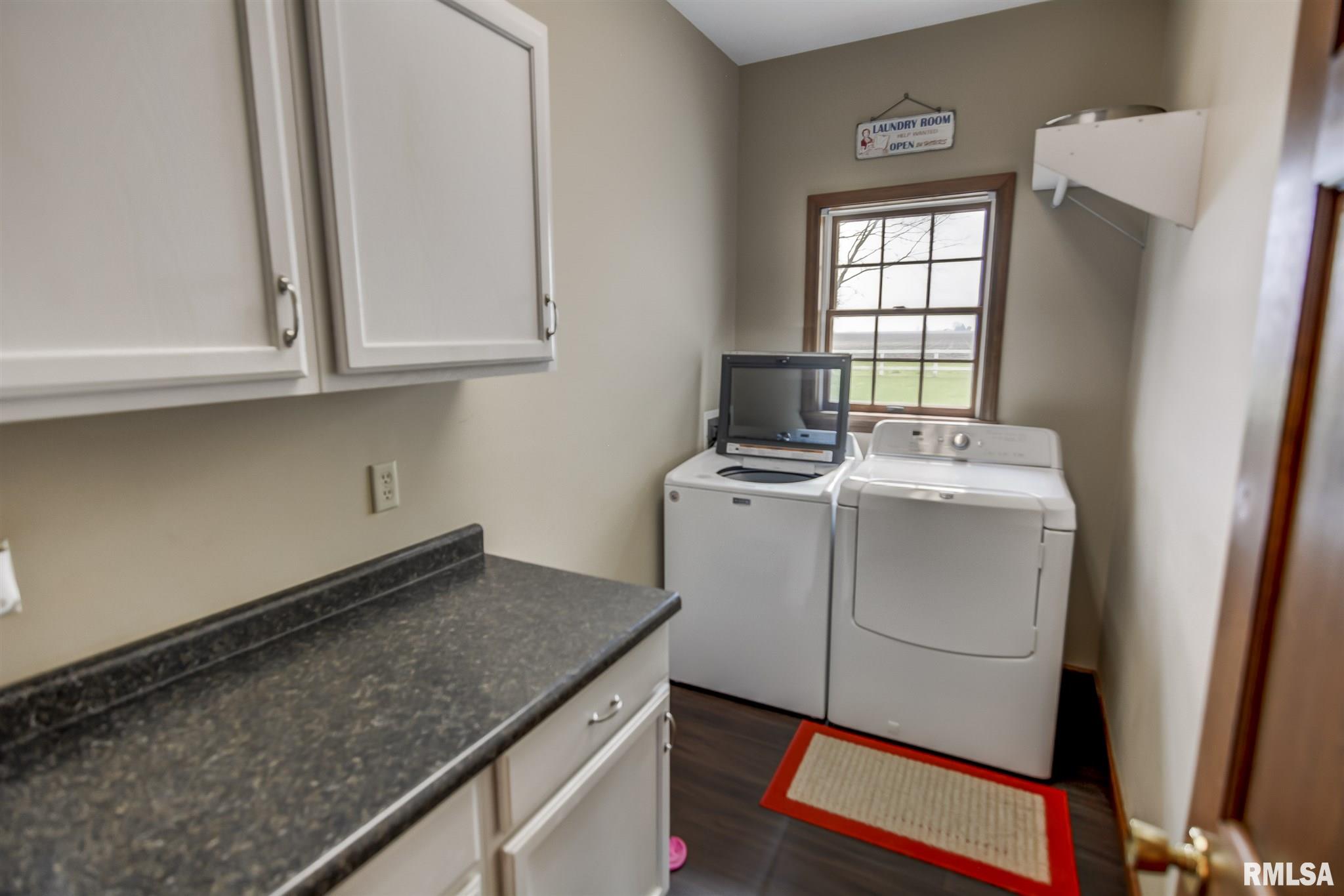 1730 East 2850 North Road Blue Mound, IL 62513 - Photo 22 of 44 Gallery Image 22