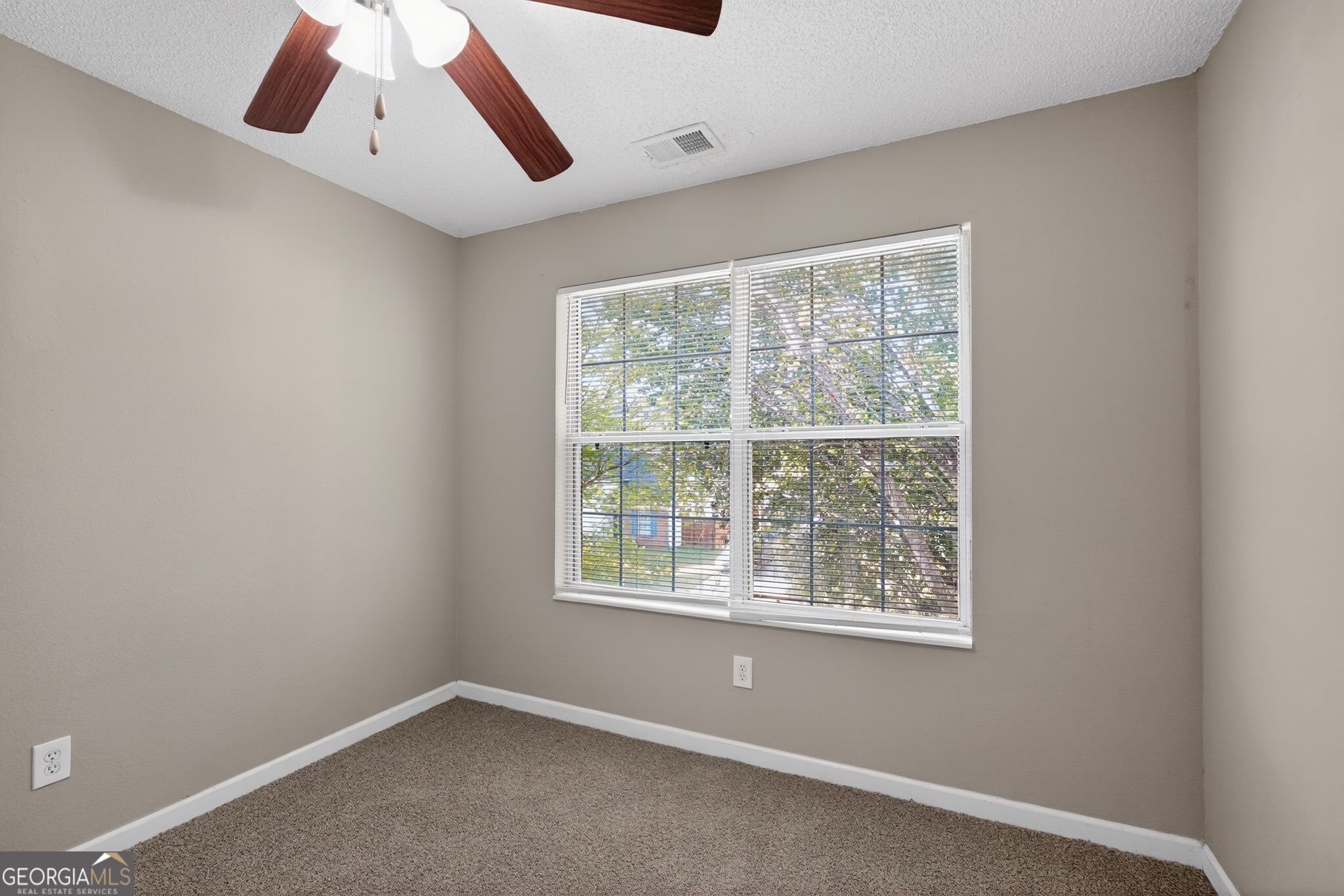 6343 Klondike River Road Lithonia, GA 30038 - Photo 15 of 36
