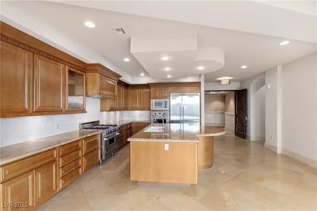 $925,000 | 9101 Alta Drive, Unit 16, Las Vegas, NV 89145