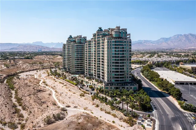 $925,000 | 9101 Alta Drive, Unit 16, Las Vegas, NV 89145