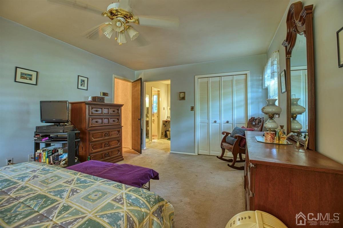 13 Overland Road East Brunswick, NJ 08816 - Photo 14 of 18 Gallery Image 14