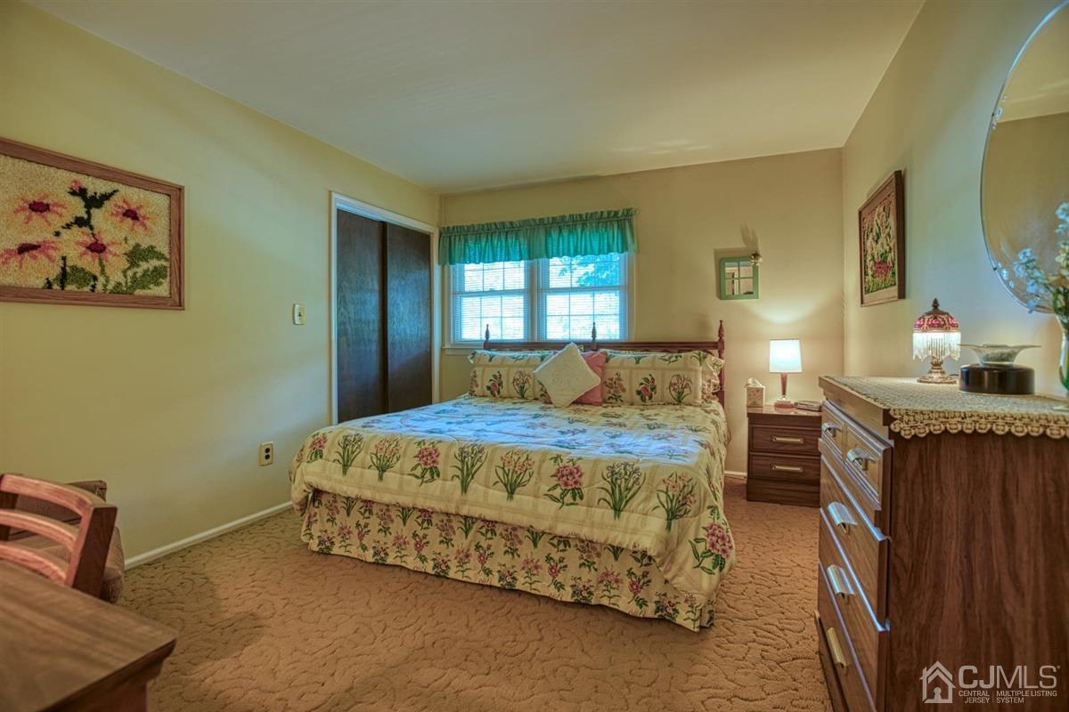13 Overland Road East Brunswick, NJ 08816 - Photo 15 of 18 Gallery Image 15