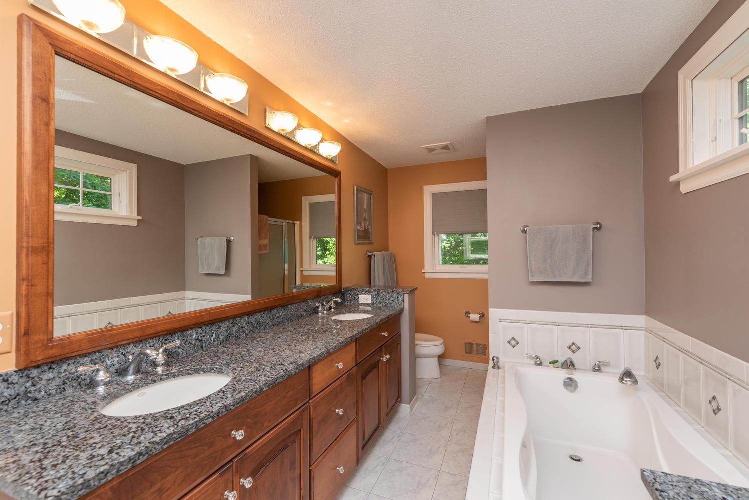 2540 Old Beach Road Orono, MN 55331 - Photo 14 of 26 Gallery Image 14