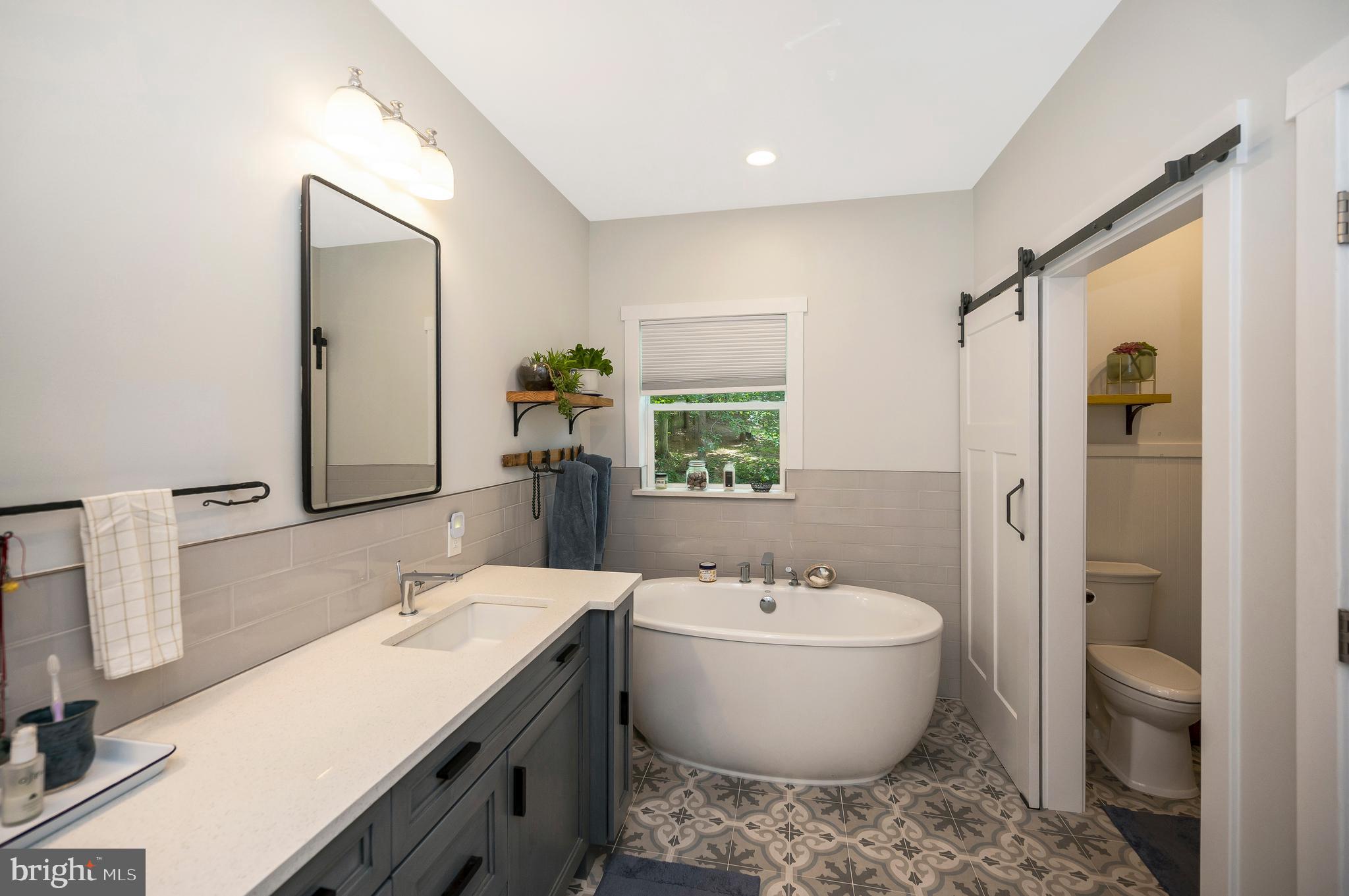 148 Edgemont Circle Locust Grove, VA 22508 - Photo 26 of 75 Soak the days days stress away