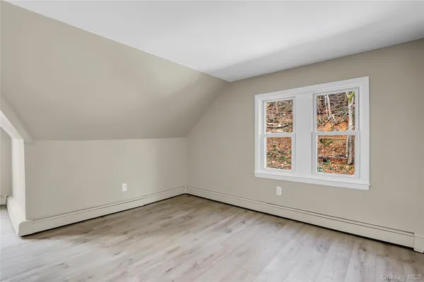 $2,800 | 99 Wall Street, Unit 2, Huntington, NY 11743