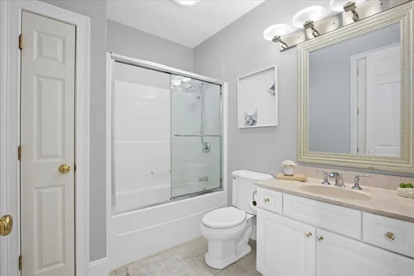 $1,150,000 | 6 Silas Drive, Northborough, MA 01532