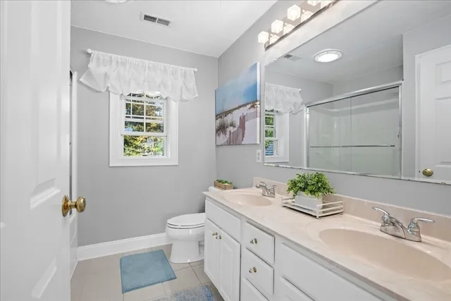 $1,150,000 | 6 Silas Drive, Northborough, MA 01532