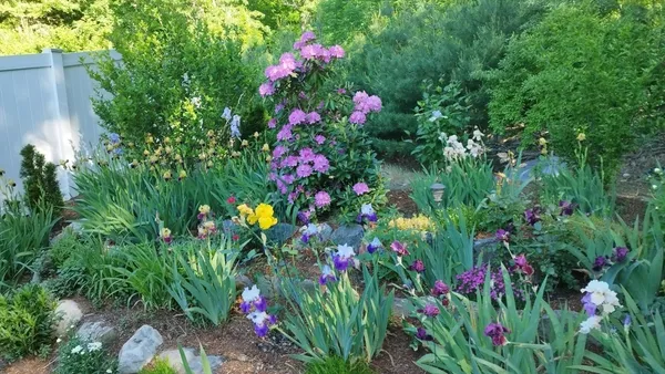 $1,150,000 | 6 Silas Drive, Northborough, MA 01532