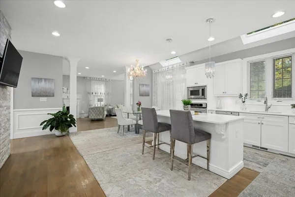 $1,150,000 | 6 Silas Drive, Northborough, MA 01532