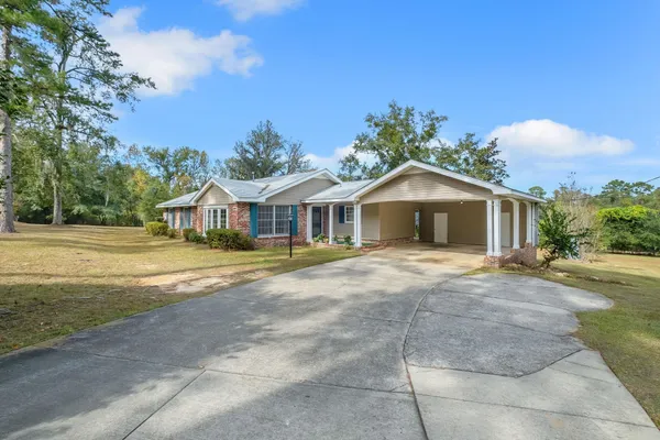 $400,000 | 3100 Old St Augustine Road, Tallahassee, FL 32311