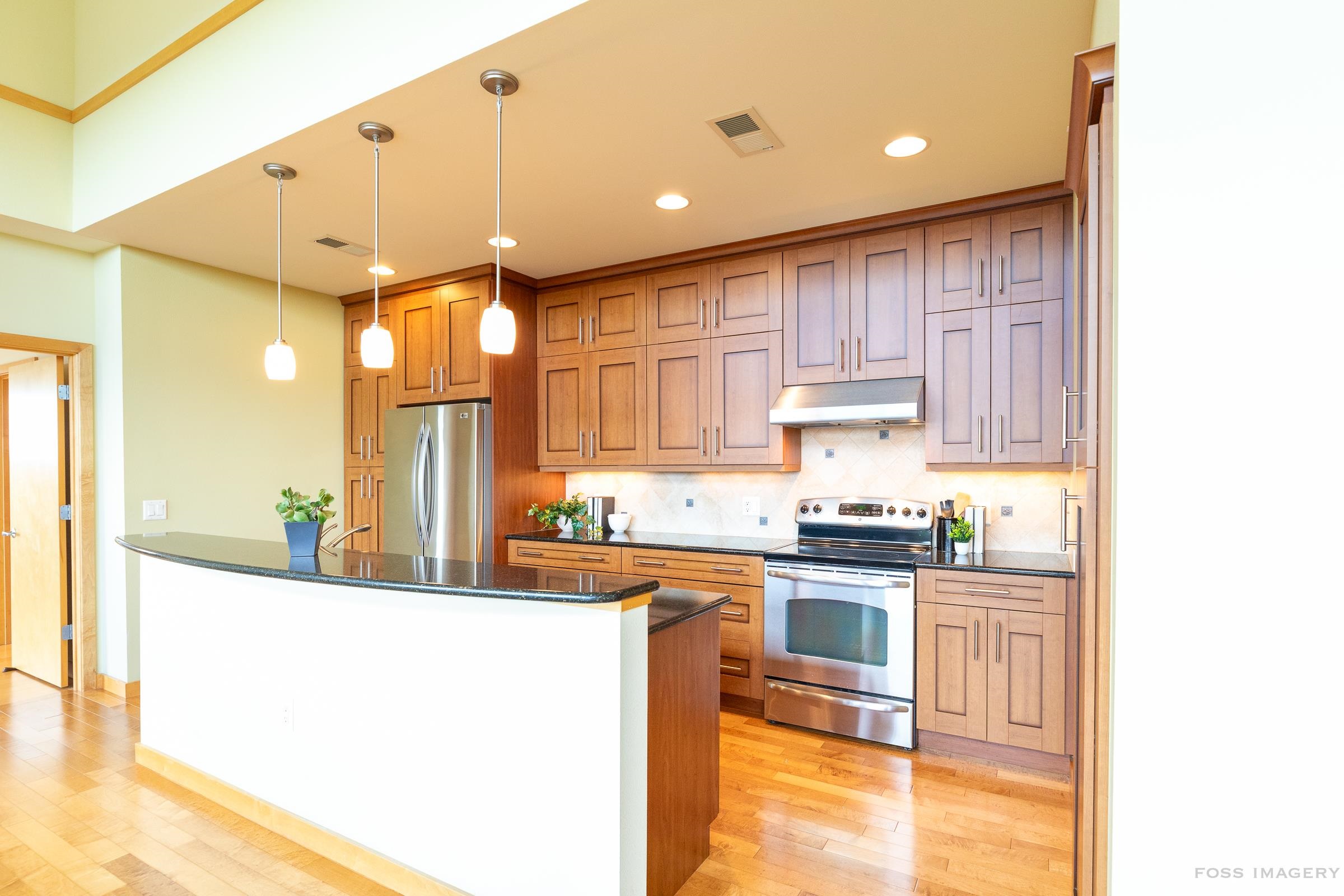 555 South Midvale Boulevard, Unit 411 Madison, WI 53711 - Photo 11 of 45