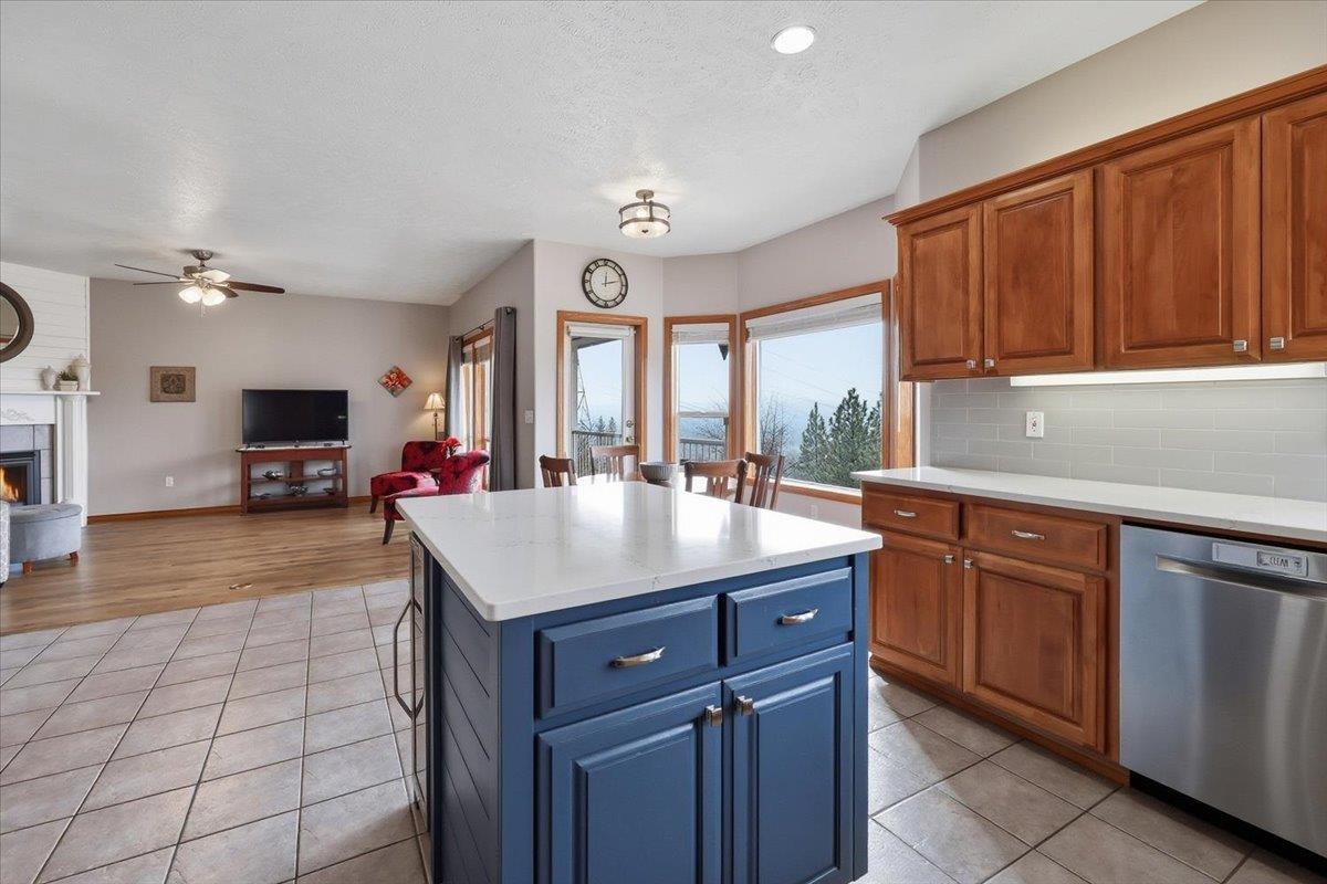 10935 North Acoma Drive Spokane, WA 99208 - Photo 12 of 50