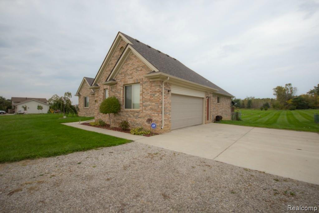 7770 Hough Road Almont, MI 48003 - Photo 3 of 47 Exterior Side View.jpg