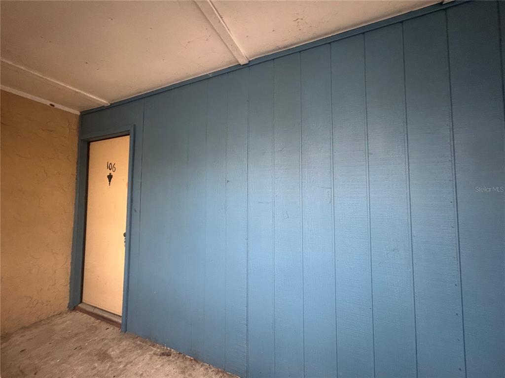 2811 Southwest Archer Road, Unit M106 Gainesville, FL 32608 - Photo 1 of 26 a view of hallway