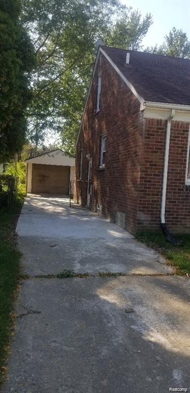 4259 Cadieux Road Detroit, MI 48224 - Photo 3 of 18