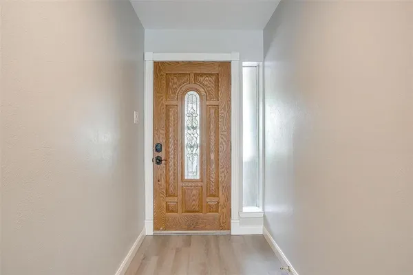 $310,000 | 390 Driftwood Court, Unit 3B, Azle, TX 76020