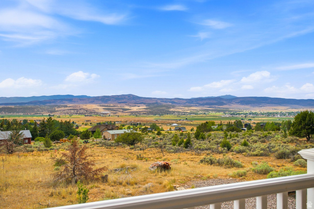 22485 Spring View Drive Fairview, UT 84629 - Photo 9 of 57 Gallery Image 9